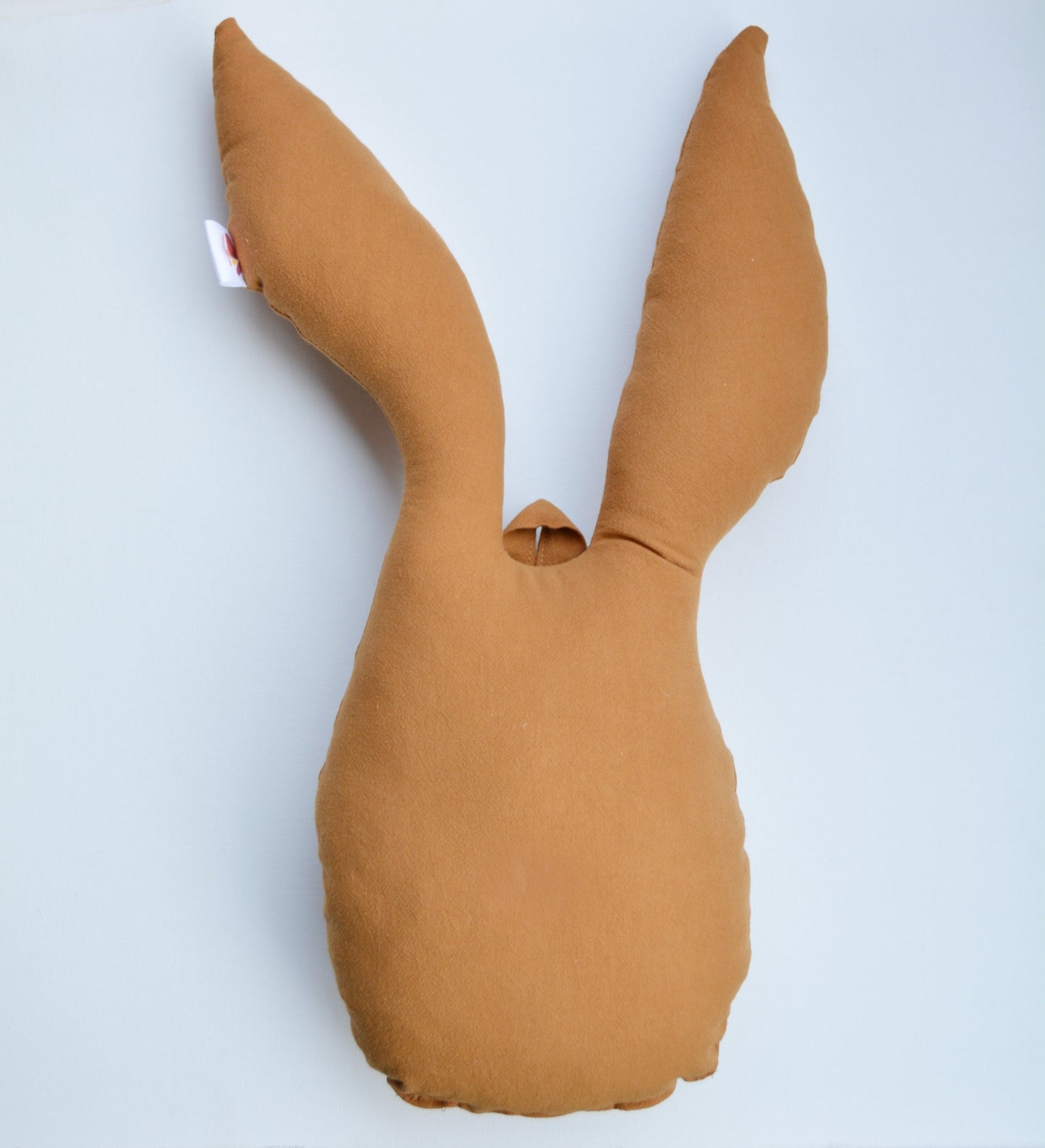 Haas - Muurdecoratie Babykamer / kussen - Cognac