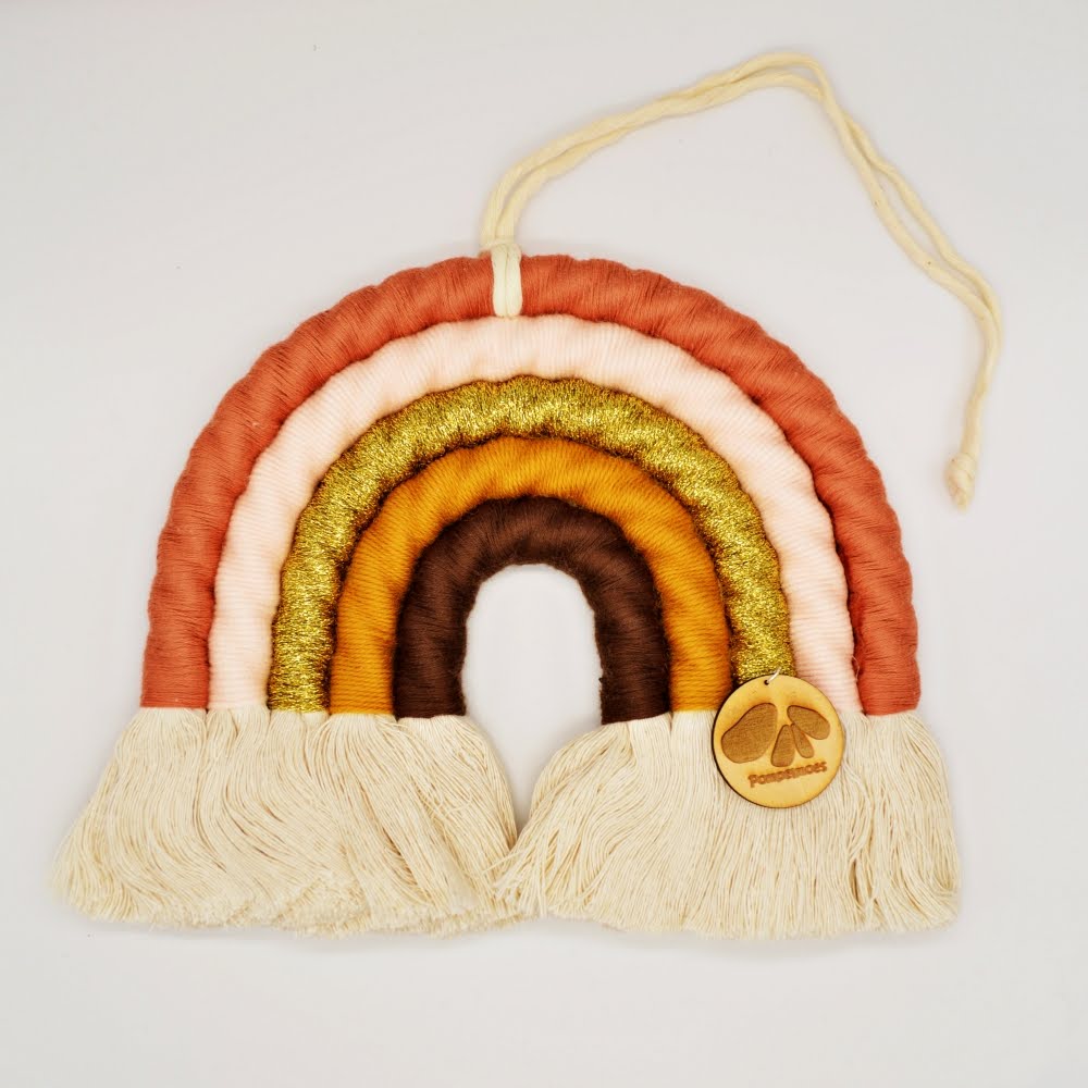 Rainbow decoration for the nursery - Rust