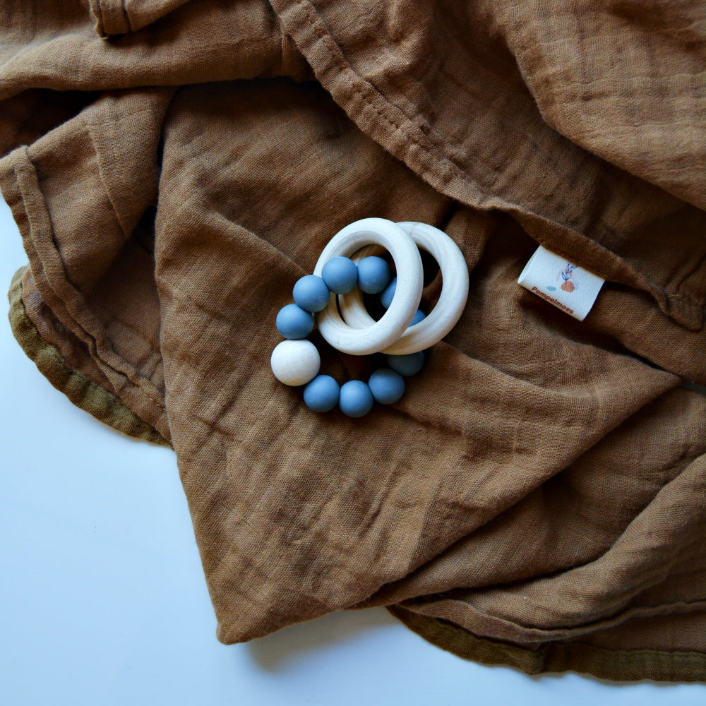 Siliconen & beukenhouten bijtring met katoenen zakje - Grijs