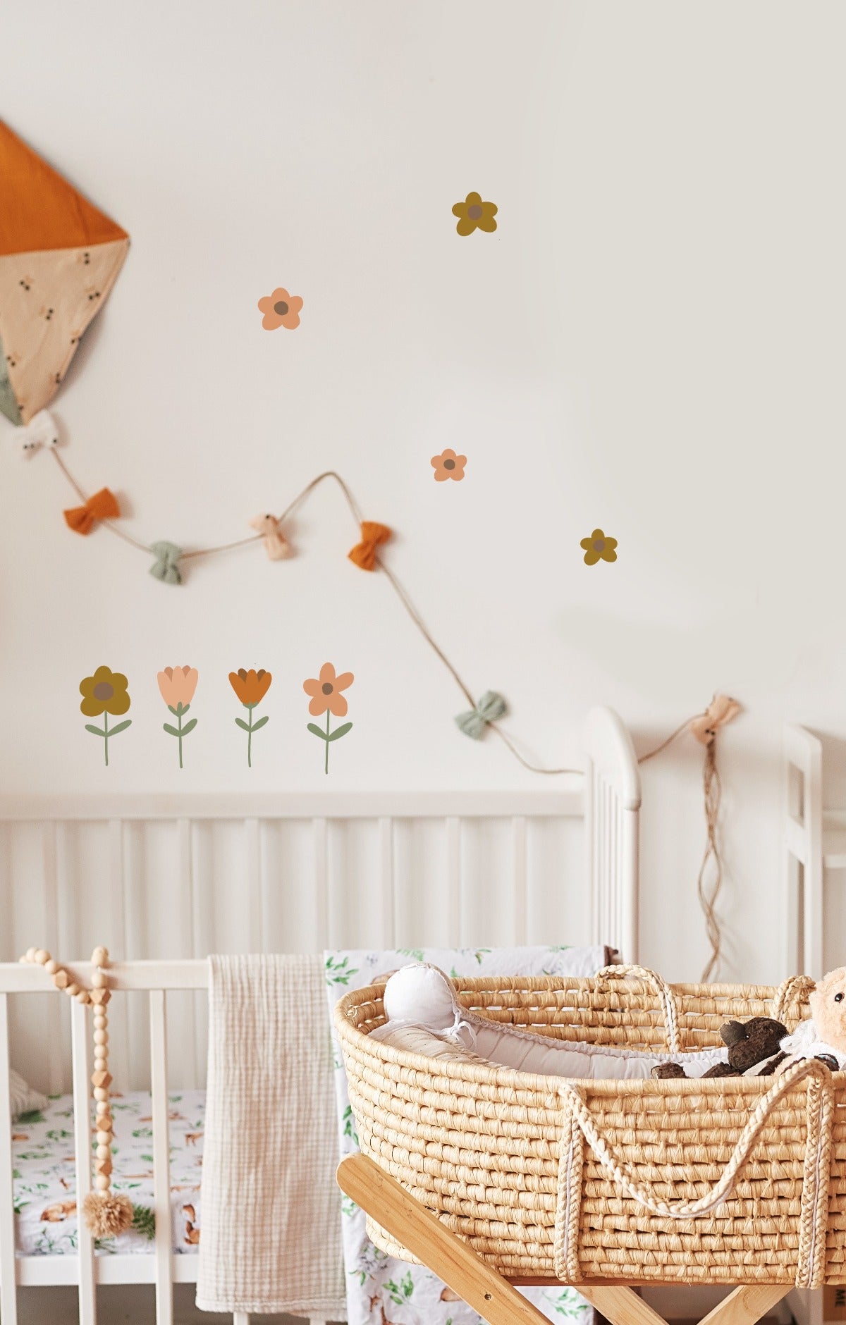 muursticker babykamer bloemen