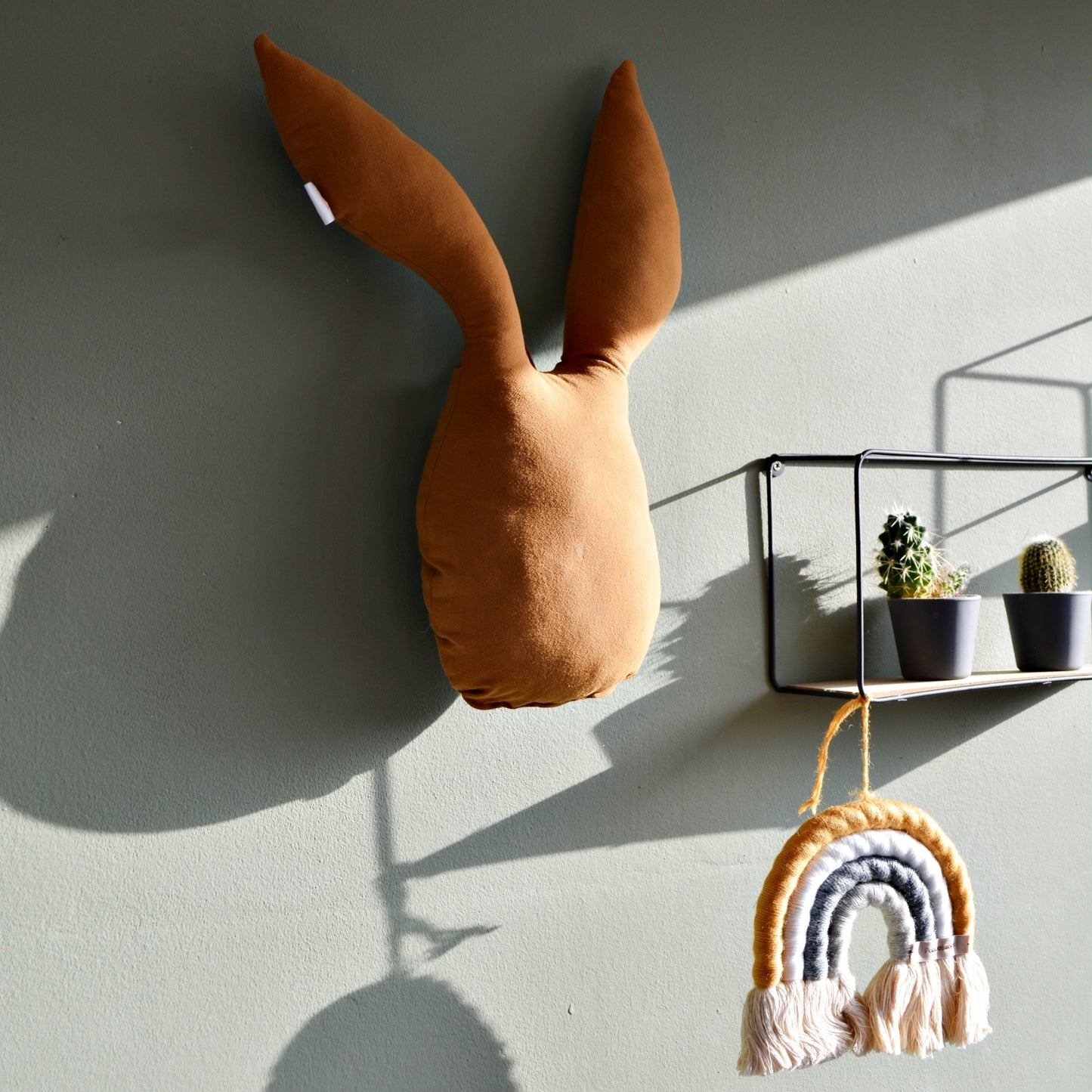 Hare - Wall decoration Baby room / pillow - Cognac