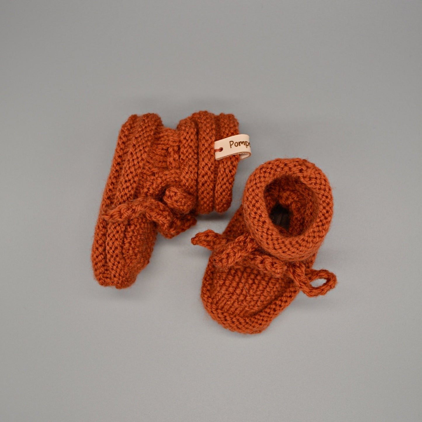 Grapefruit - Baby Shoes - Rust - Knitted